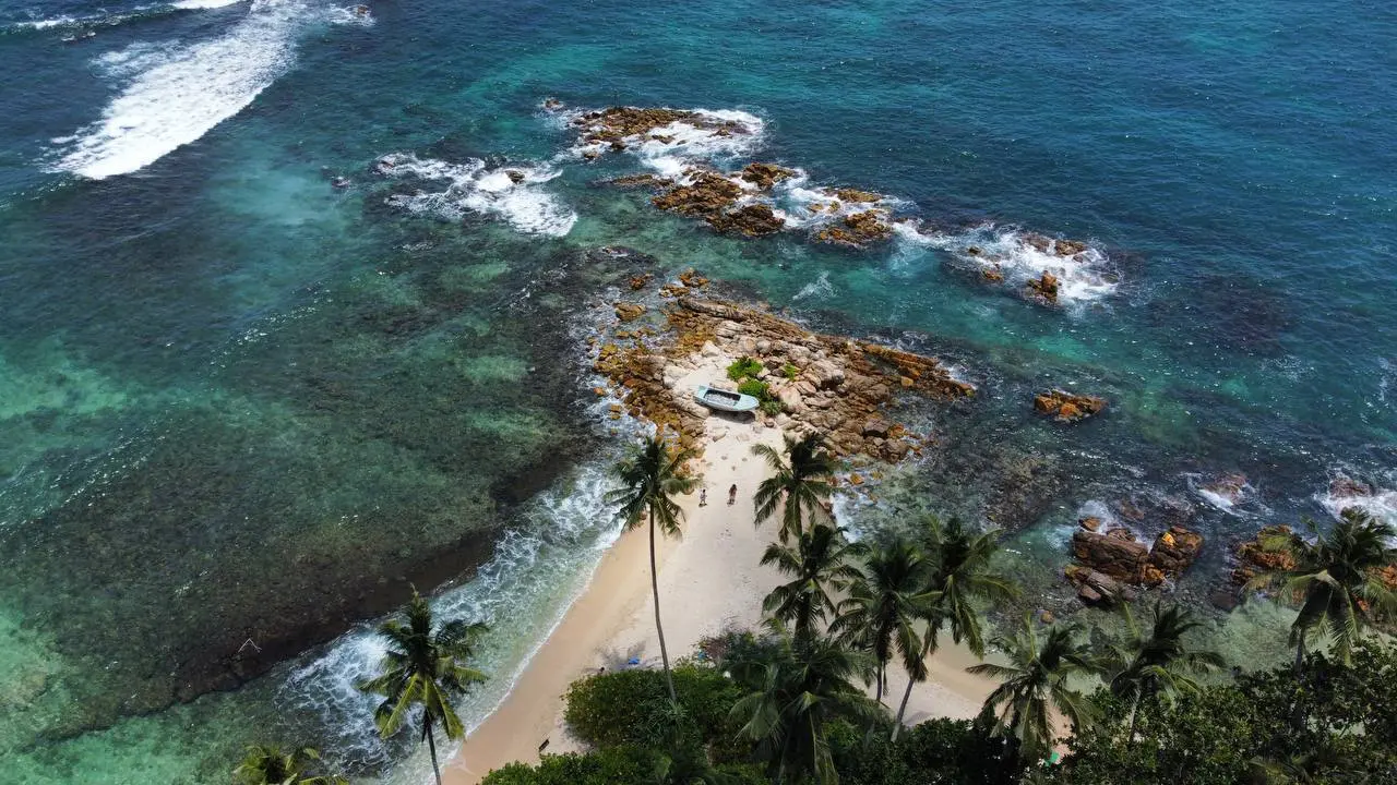 بهترین دیدنی های سریلانکا ساحل Secret Beach