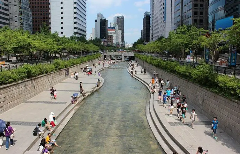 محله Cheonggyecheon سئول