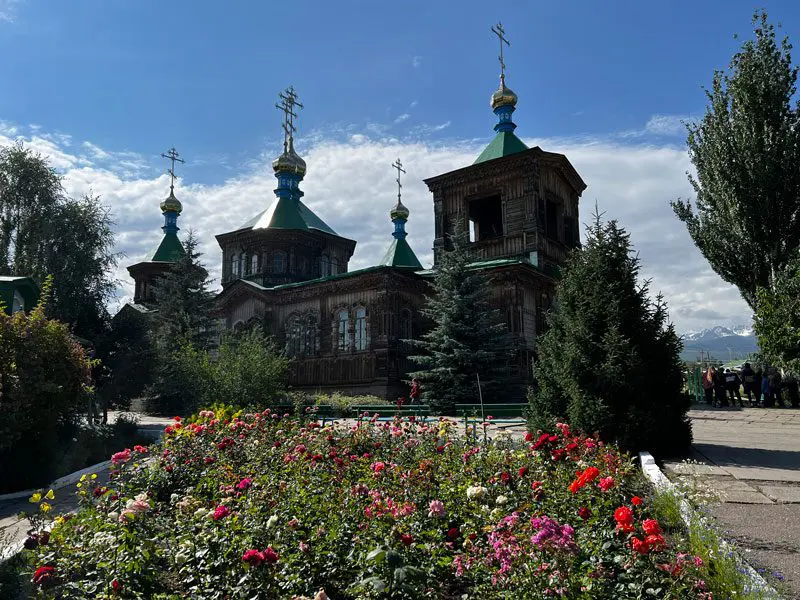 Holy Trinity Cathedral کلیسای جامع ارتودکس کاراکل