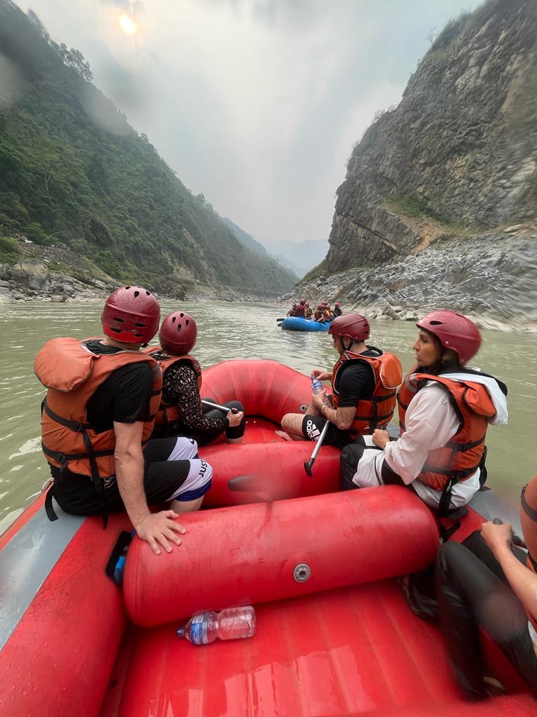 رافتینگ رودخانه تریشولی نپال