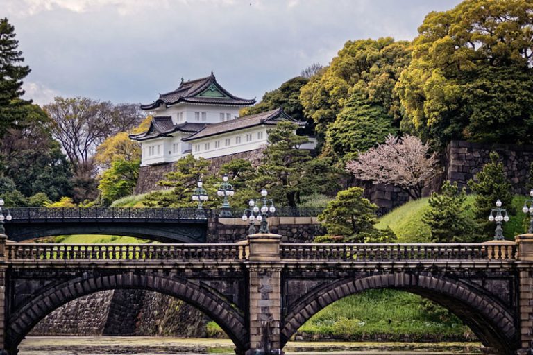 کاخ سلطنتی توکیو