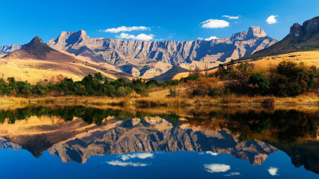 رشته کوه دراکنزبرگ (Drakensberg)