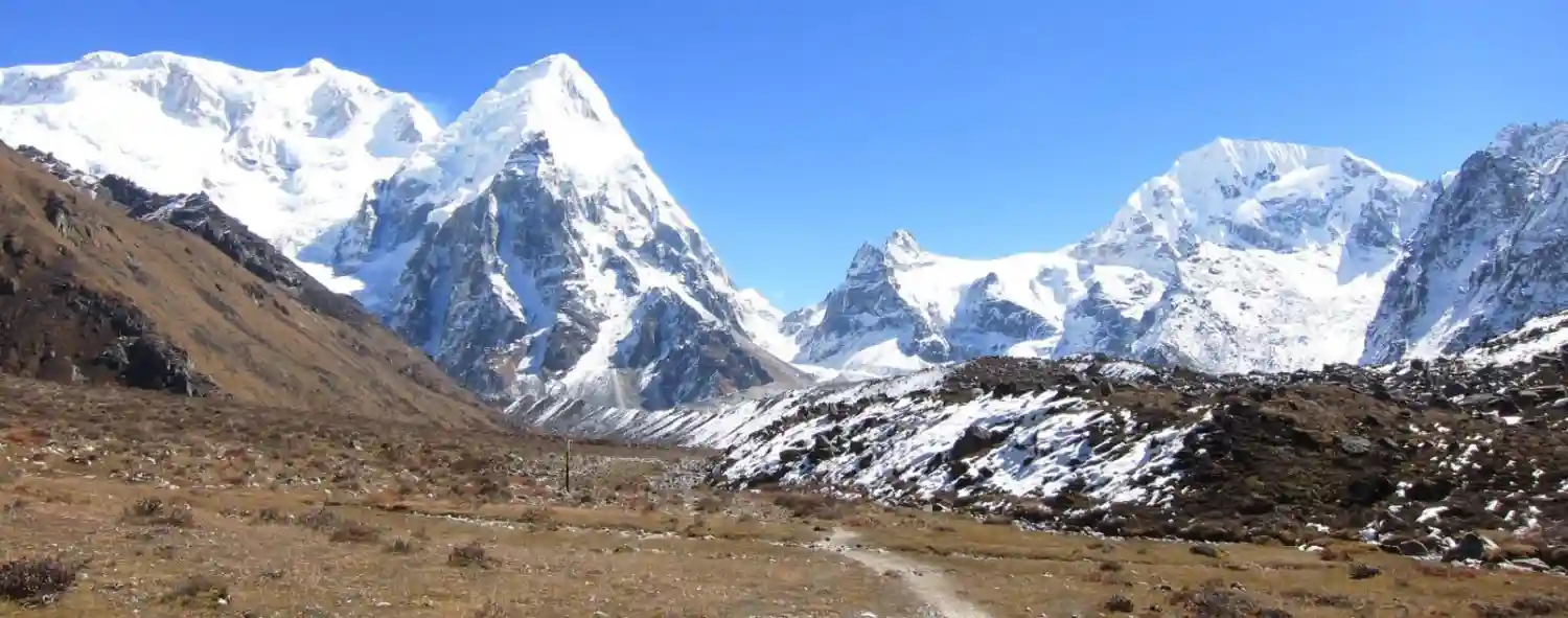 ترکینگ بیس کمپ شمال کانچنچونگا (Kanchenjunga North Base Camp Trek)