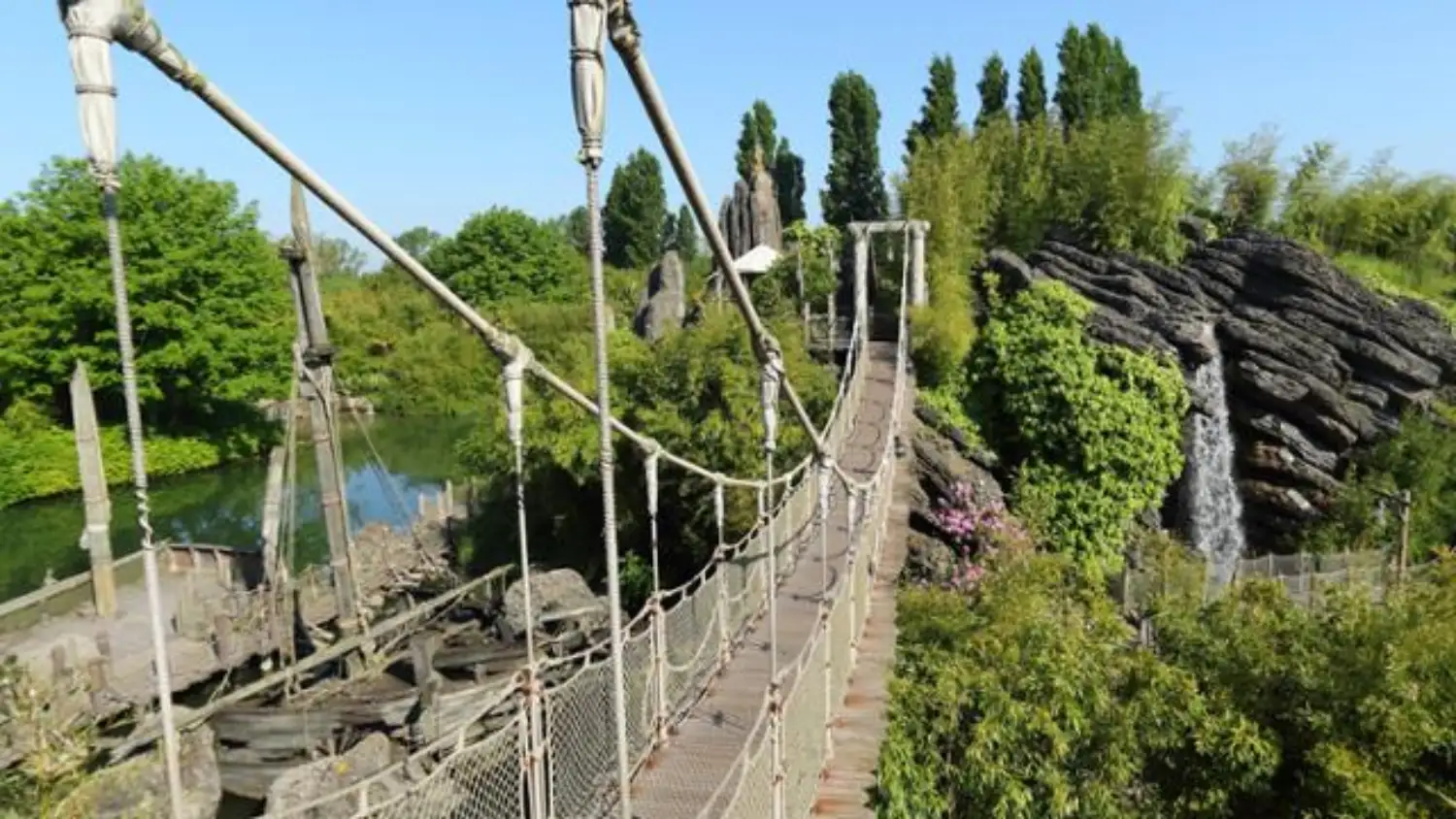 جزیره ماجراجویی یا Adventure Isle