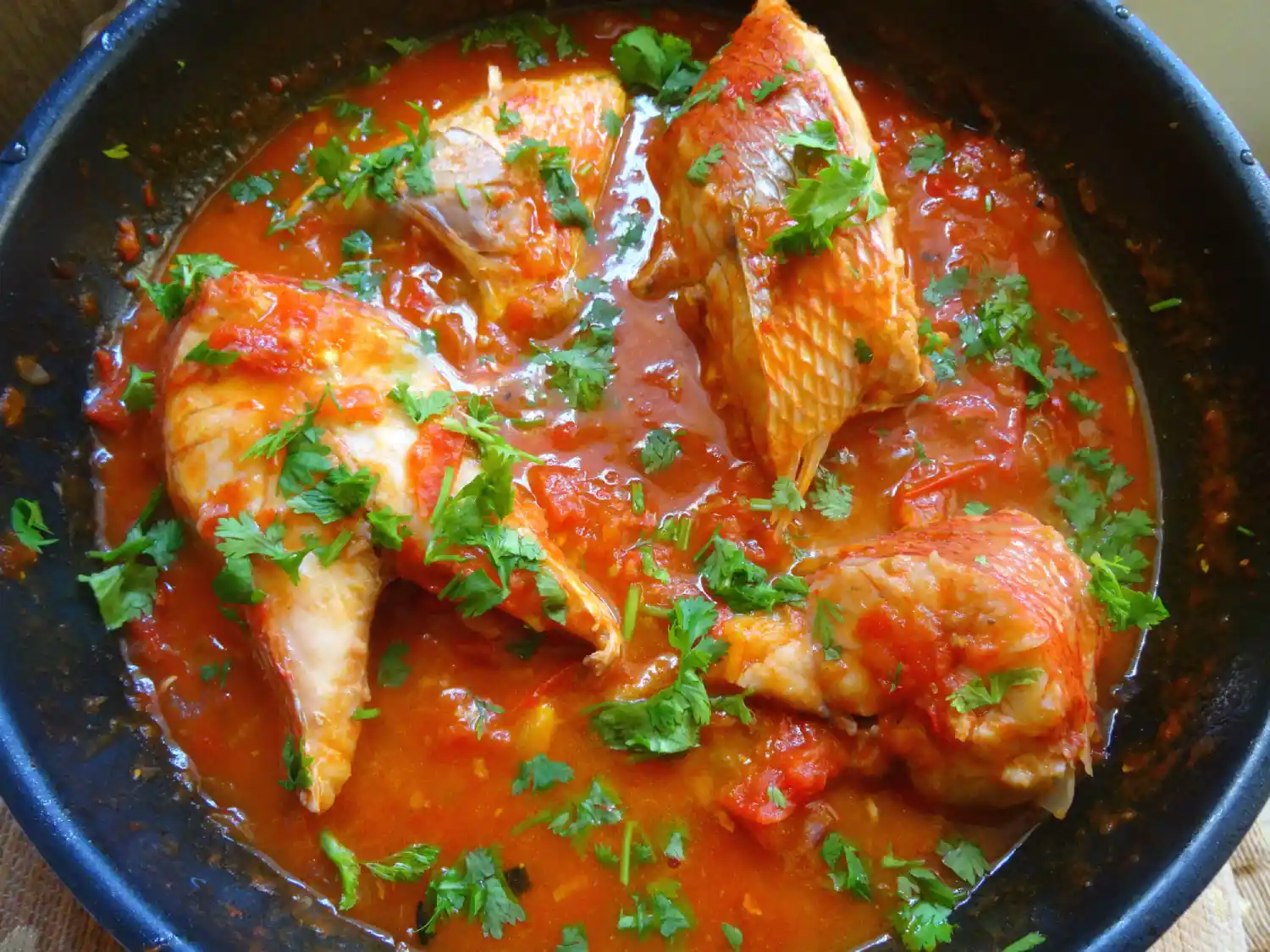 خورش ماهی کنیایی؛ غذای مخصوص سواحل