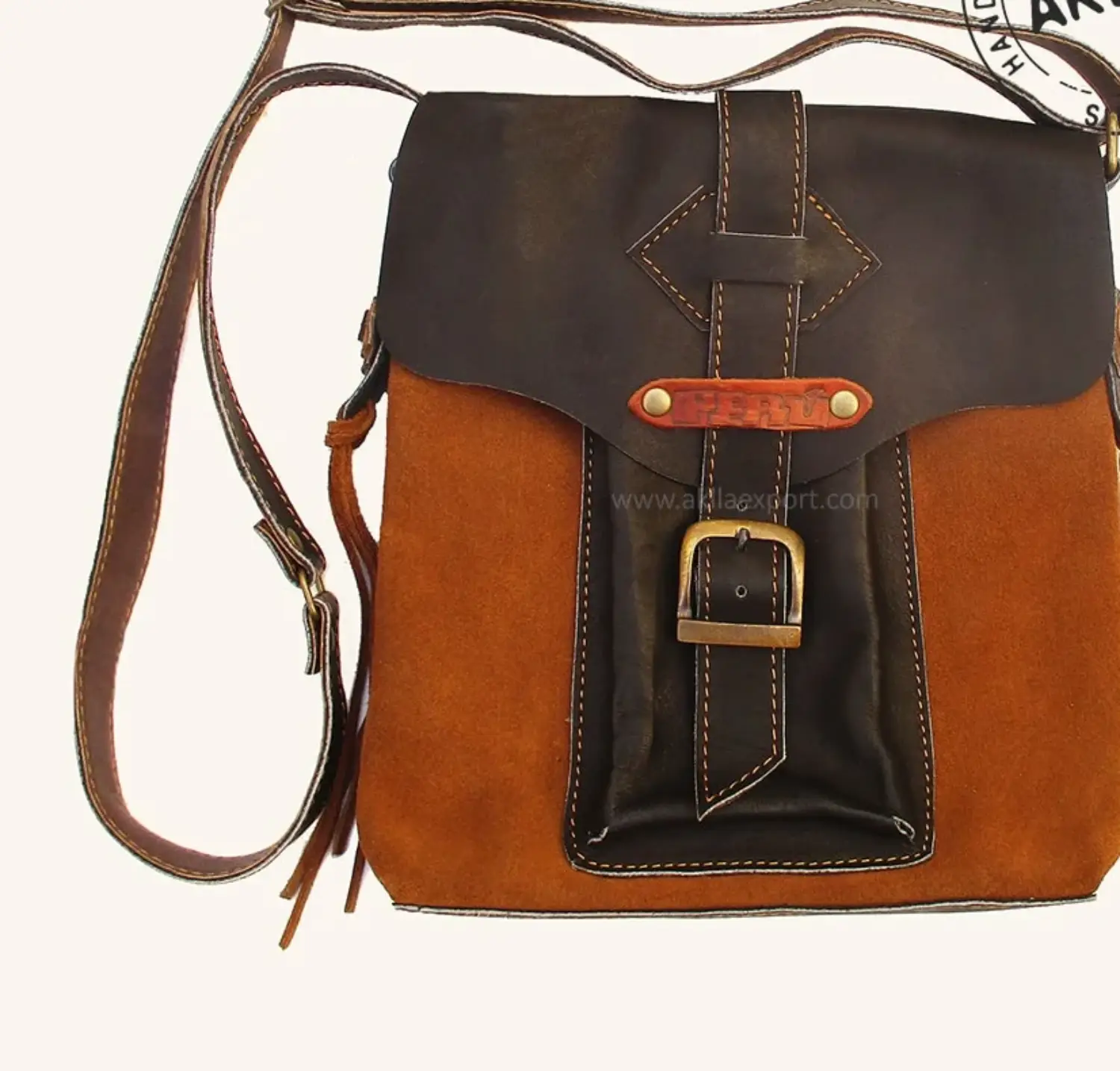 محصولات چرمی دست‌ساز پرو