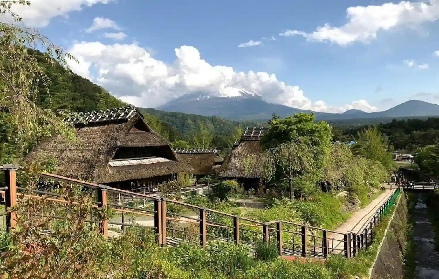 دهکده اییاشی نو ساتو ننبا ژاپن