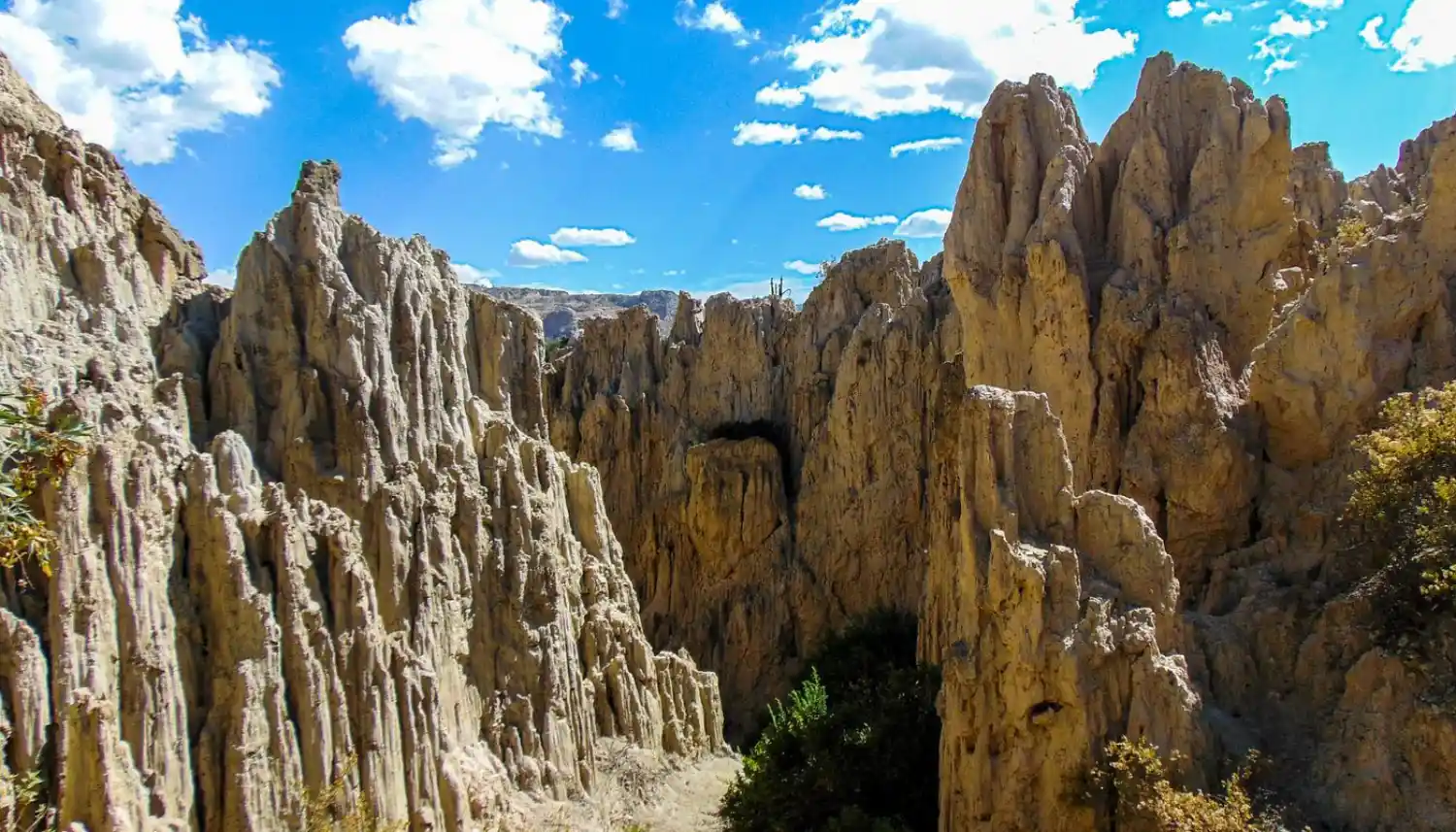 دره ماه (Valle de la Luna)