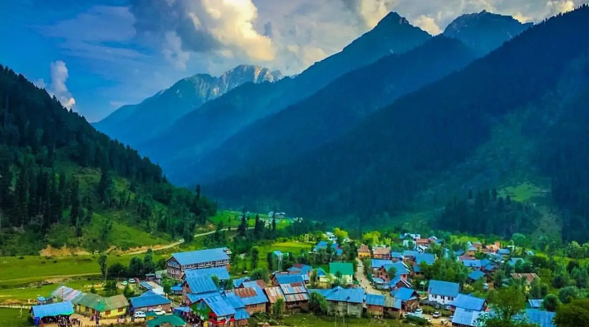 گشت و گذار در کشمیر با بامبو اکوتور