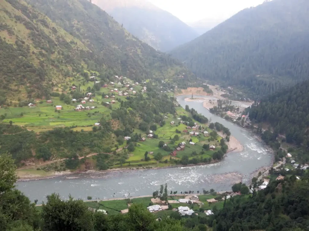کشمیر کجاست