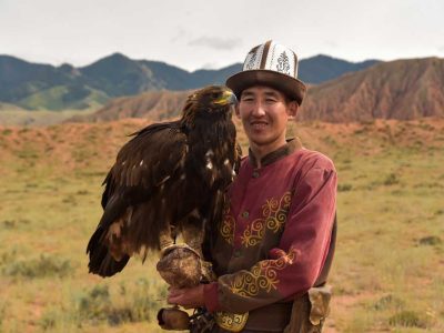 قرقیزستان کجاست شکار عقاب در قرقیزستان eagle hunting Kyrgiz